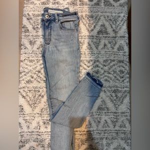 Pilcro Denim light wash size 28